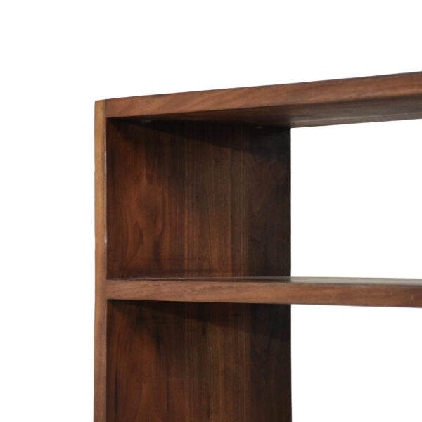 Mikka  Shelving Unit